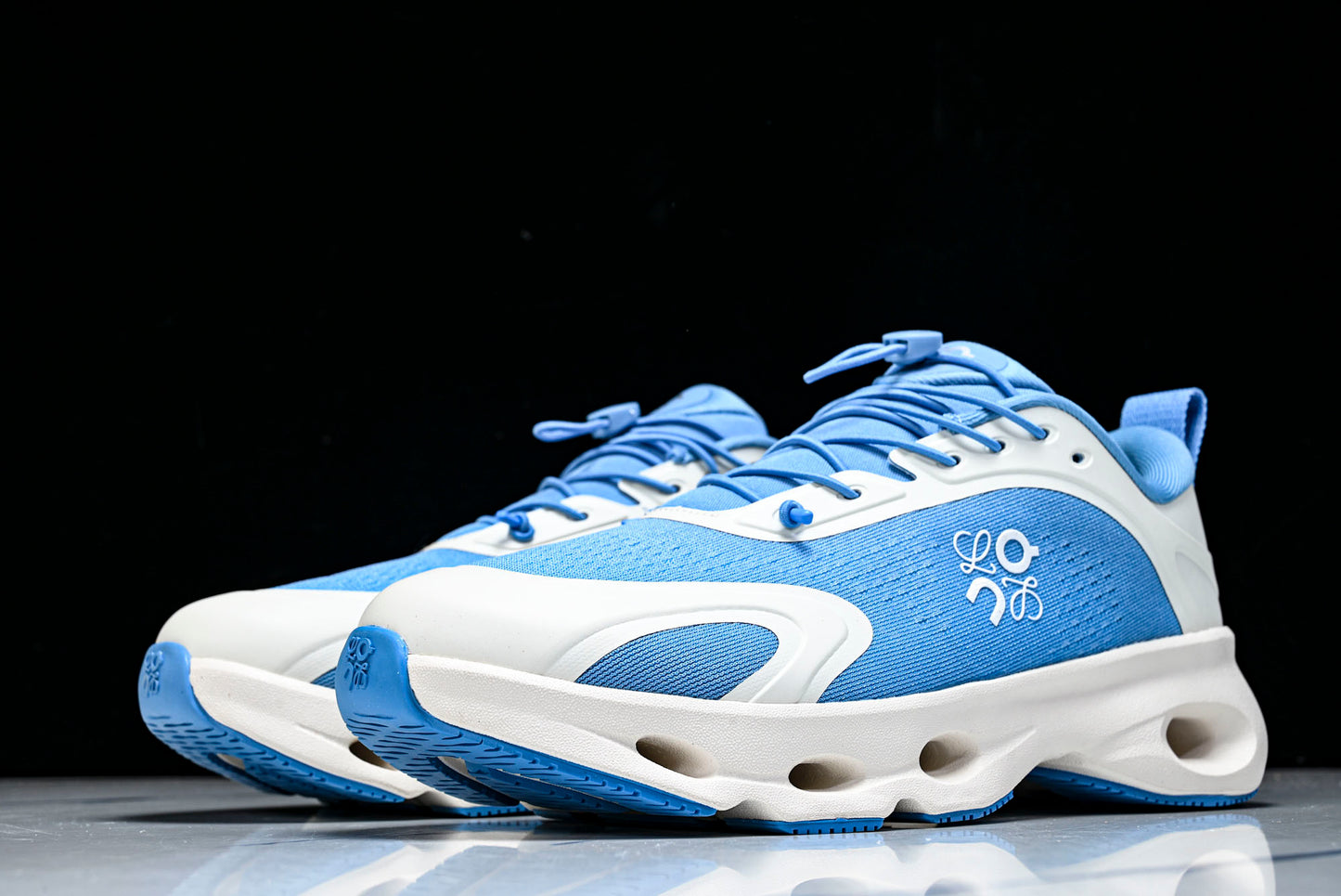 LOEWE × ON Cloudsolo 'Blue White'