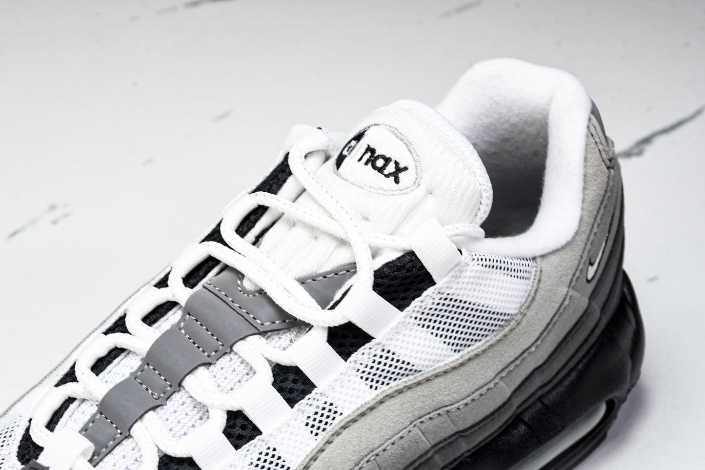 AM95 OG 'Black Anthracite'