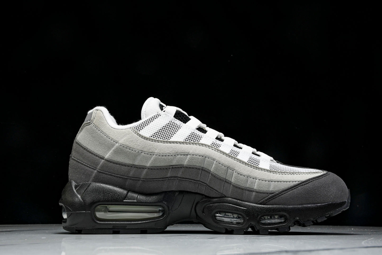 AM95 OG 'Black Anthracite'