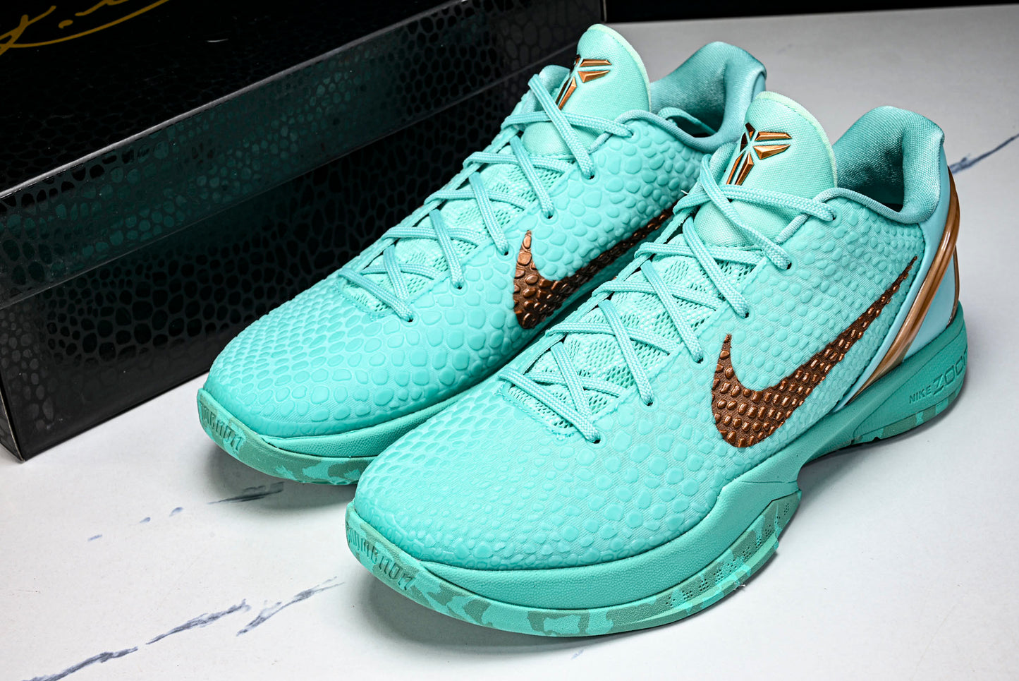 Kobe 6 Protro x Jalen Brunson 'Statue of Liberty'