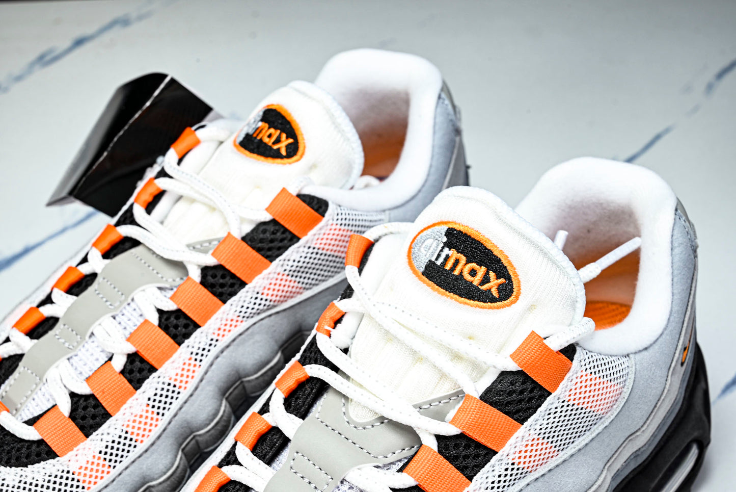 AM95 OG 'Bright Mandarin'