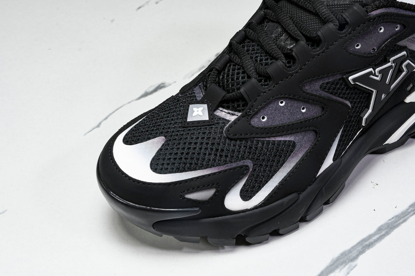 Louis Vuittоп Runner Tatic Sneaker 'Black White'