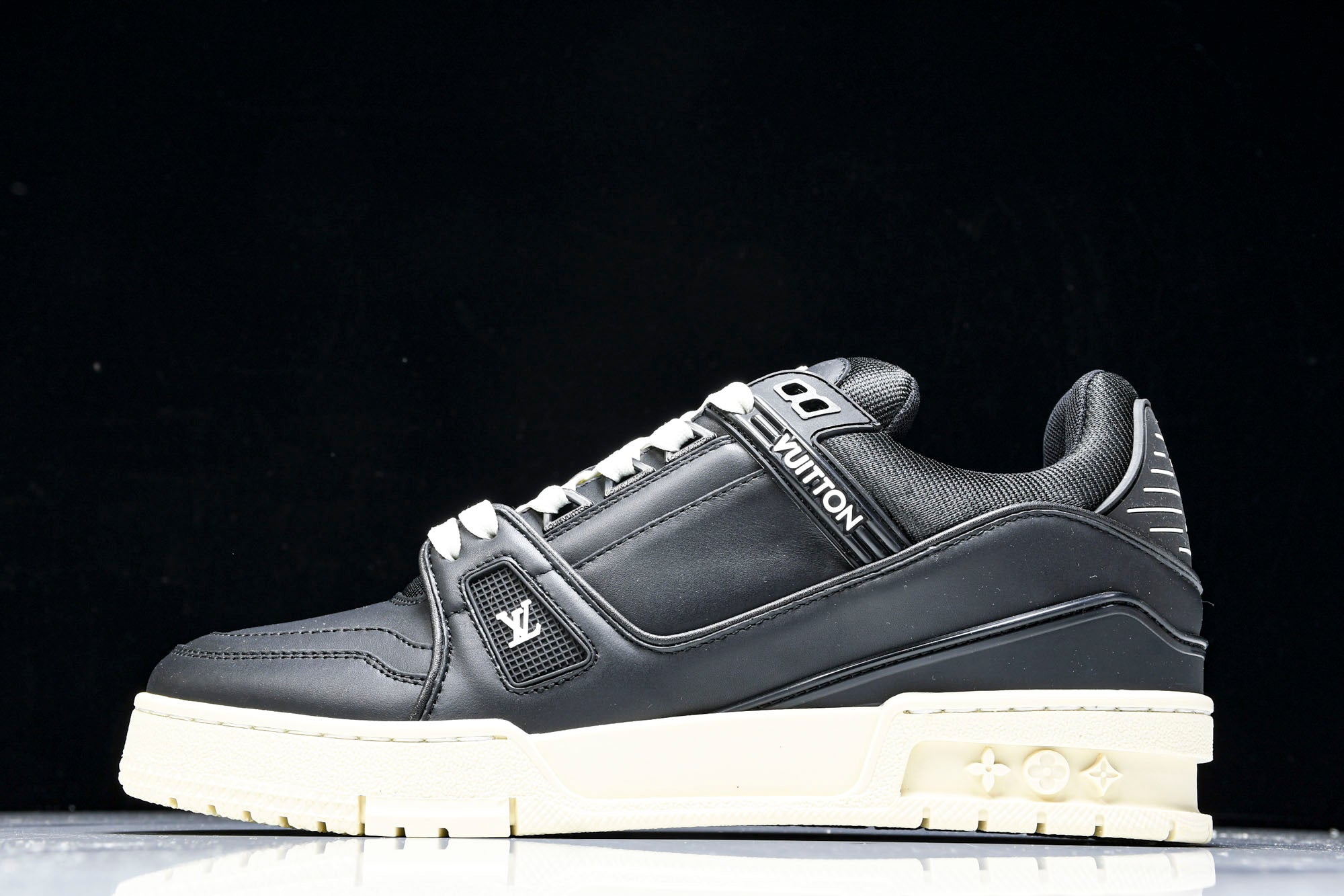 Louis Vuittоп Trainer Low 'Black'