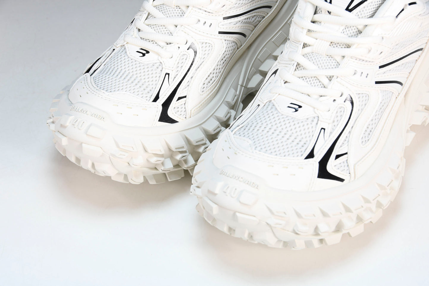 Defender (Bouncer) Sneaker 'White'