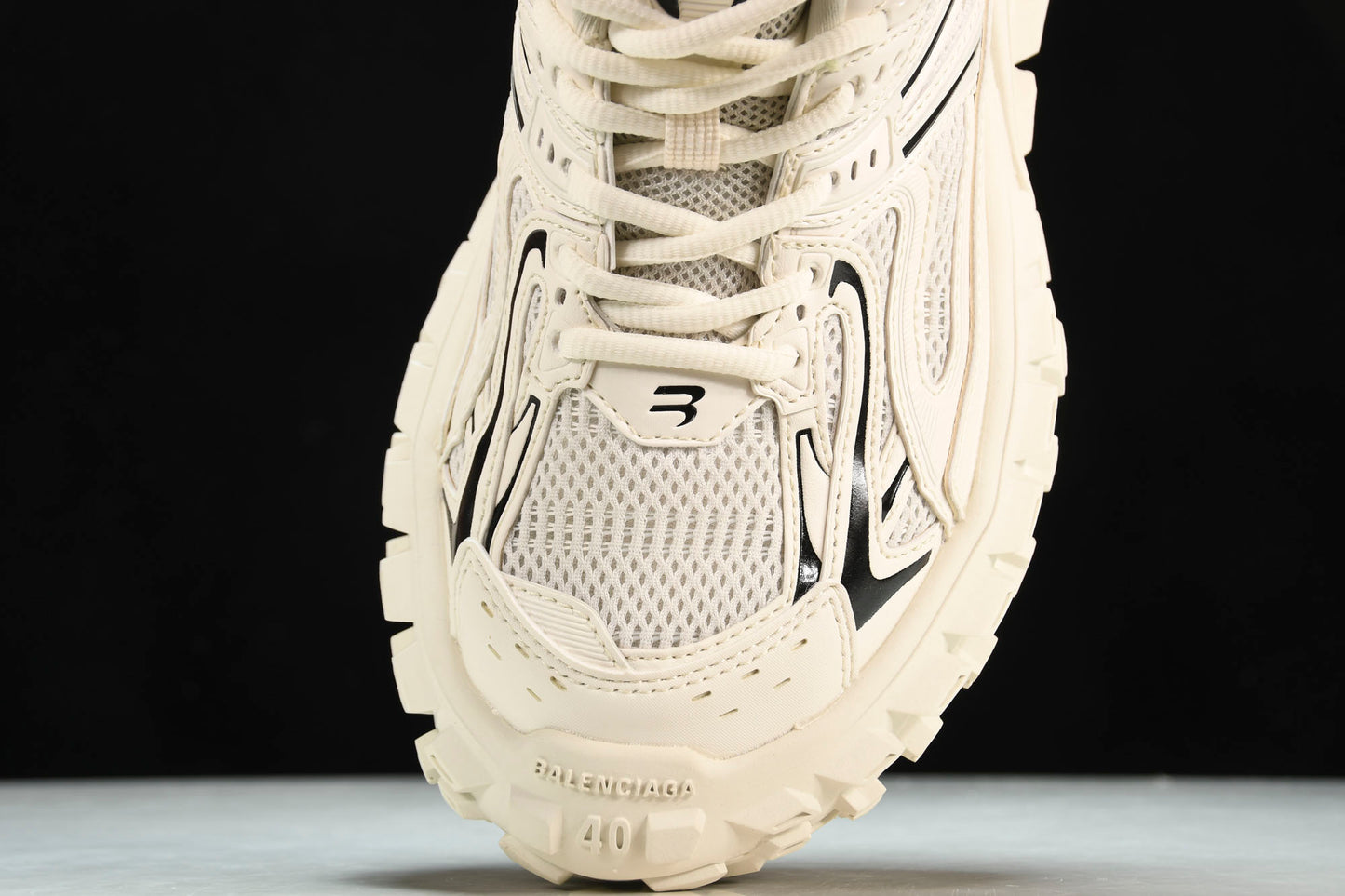 Defender (Bouncer) Sneaker 'White'