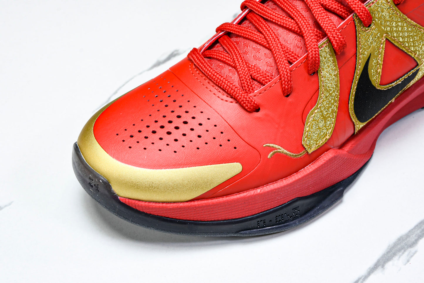 Kobe 5 Protro 'Year of the Mamba Univeristy Red'