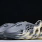 Yzy Foam RNNR 'MX Moon Grey'