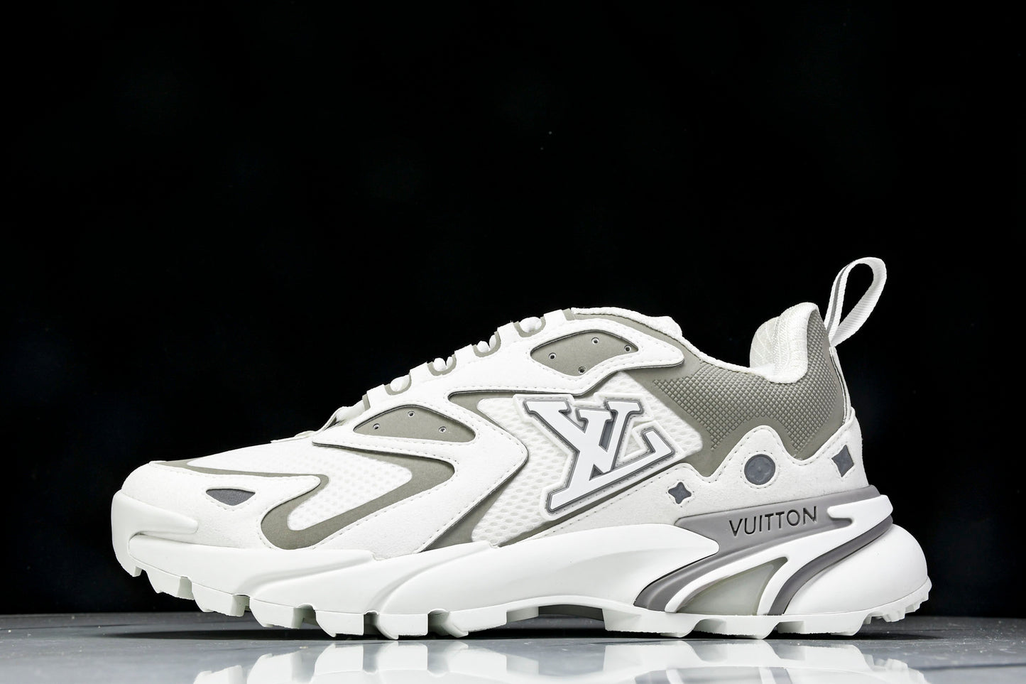 Louis Vuittоп Runner Tatic Sneaker 'White'