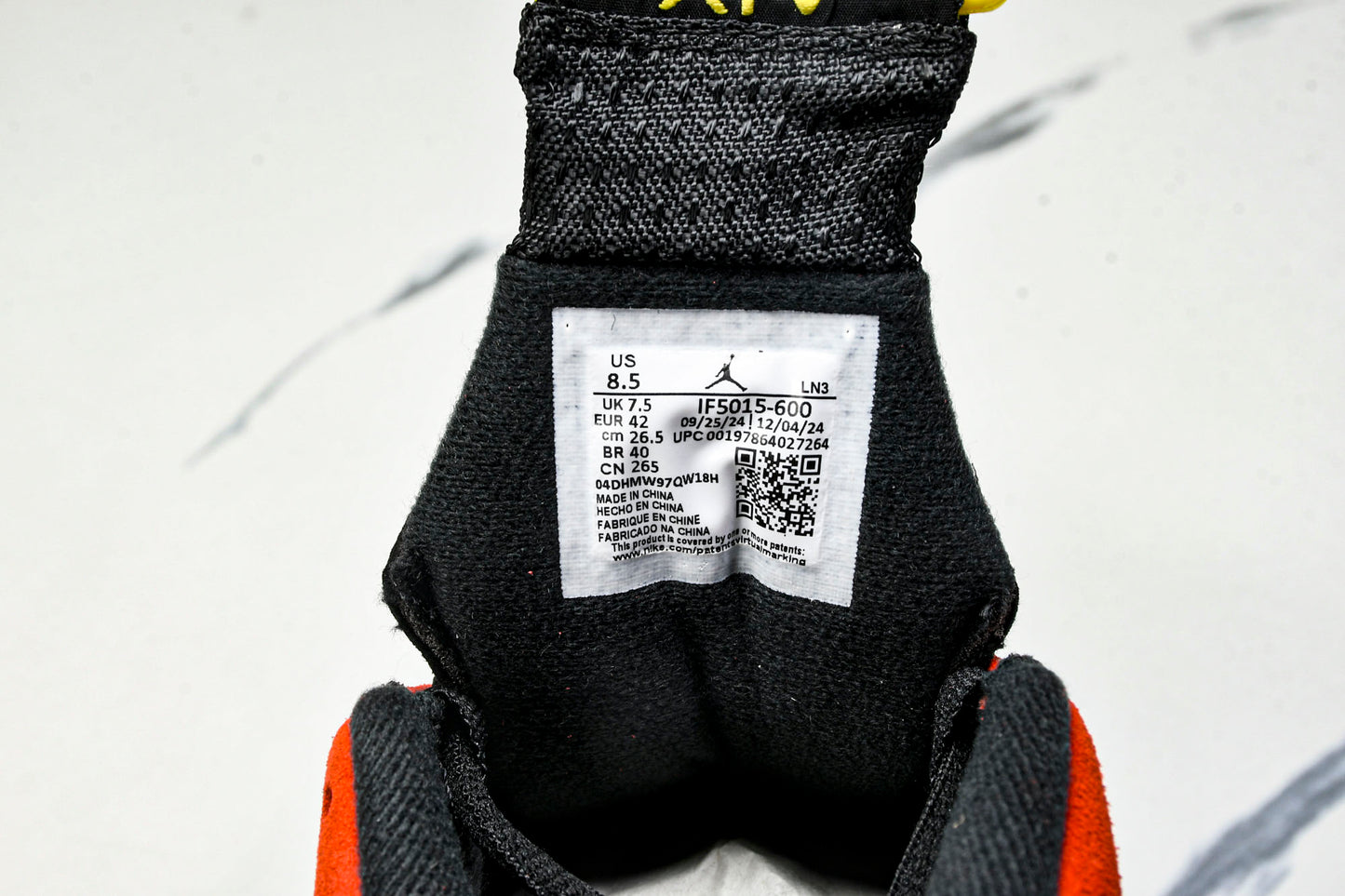 AJ14 Retro 'Ferrari'