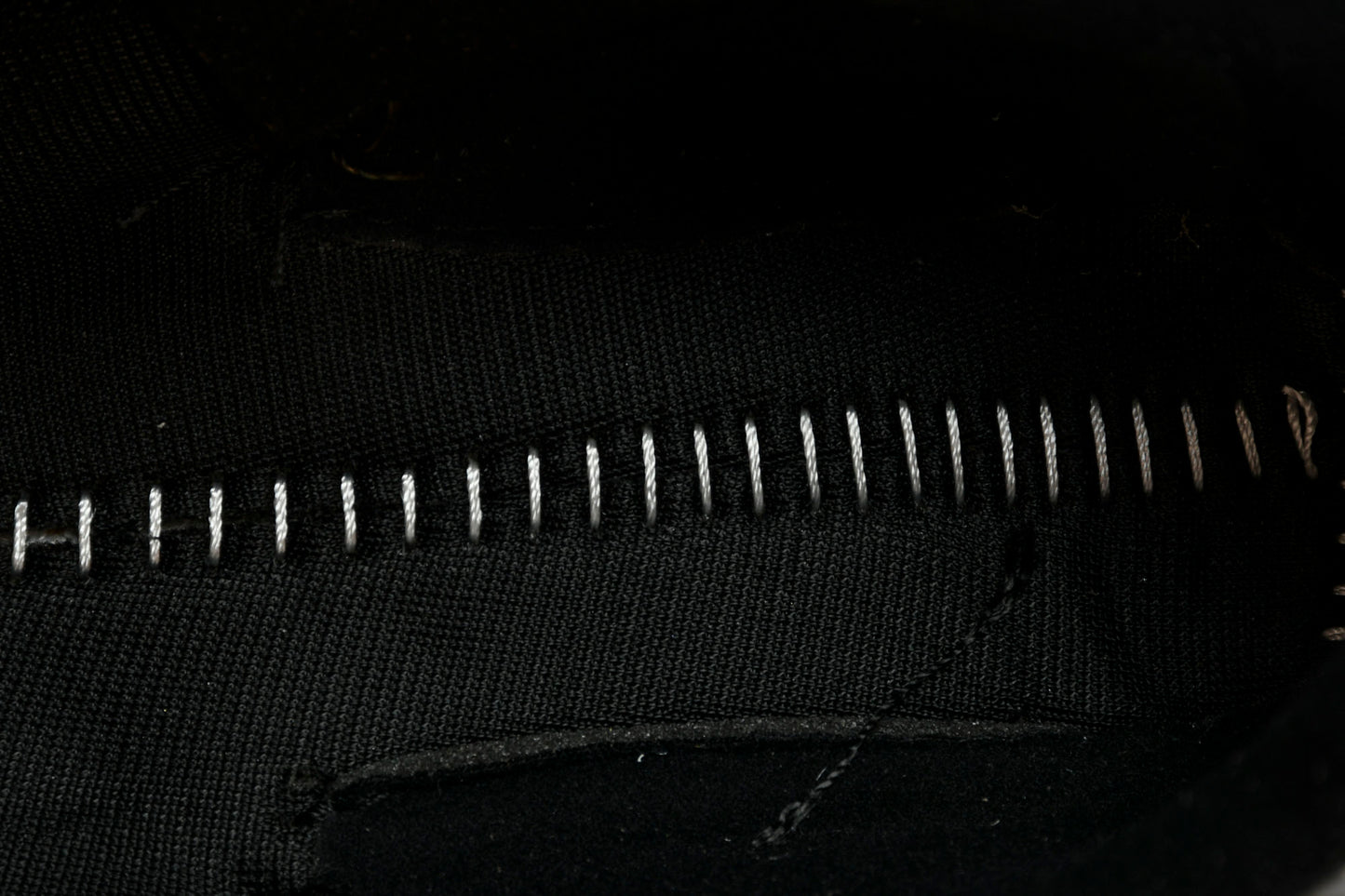 NB 990v3 x JJJJound 'Montréal'