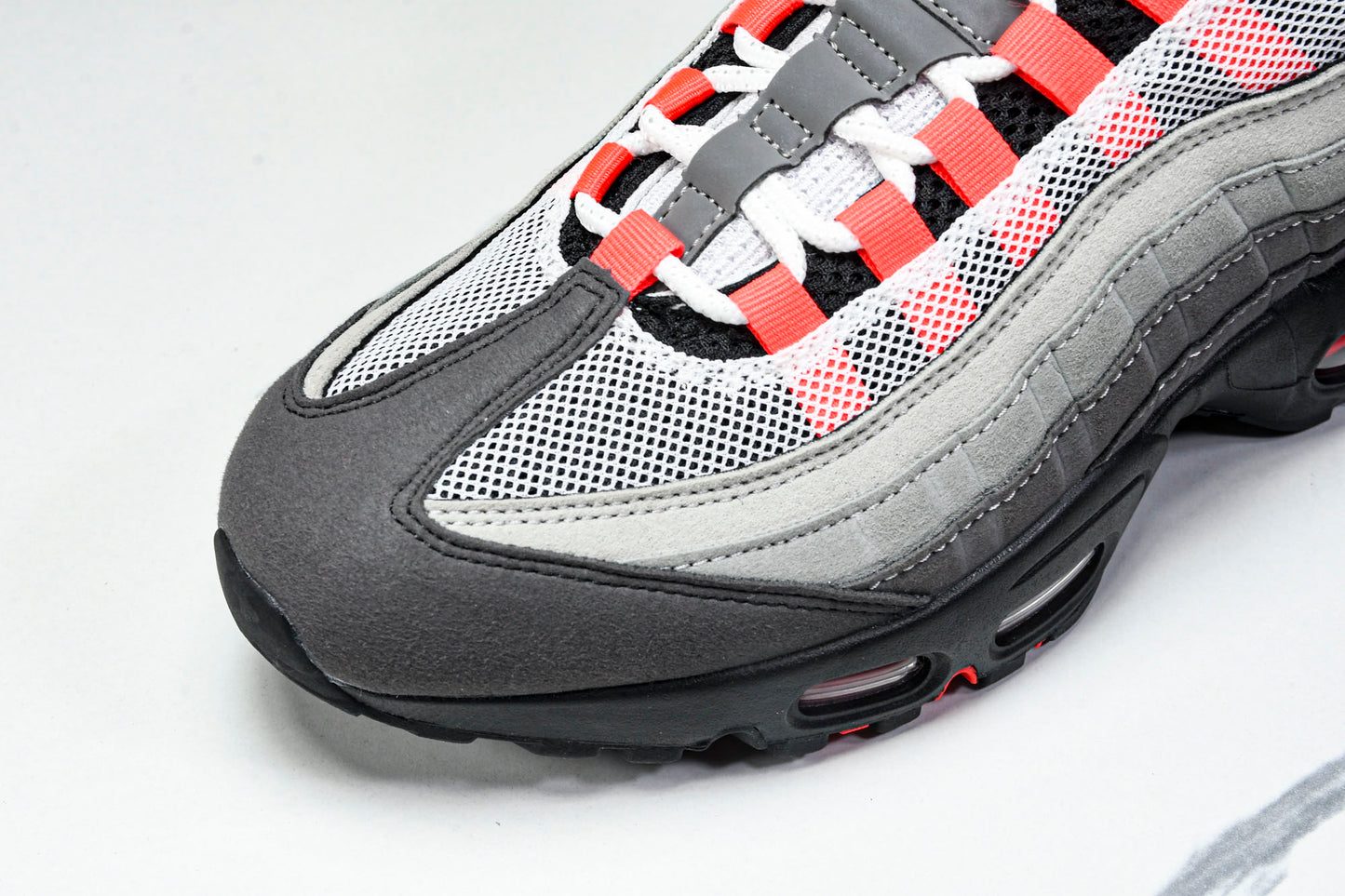 AM95 OG 'Solar Red'