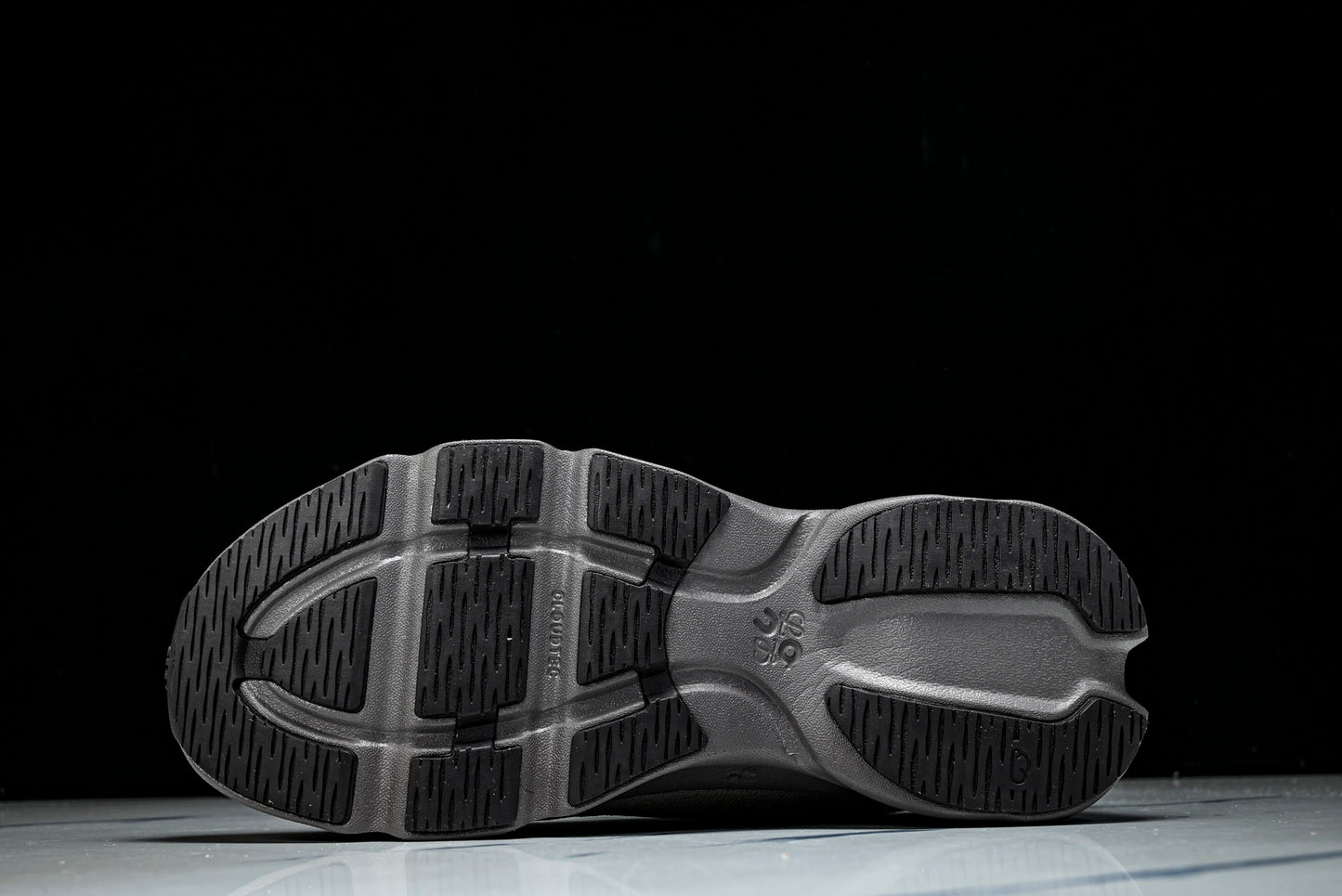 LOEWE × ON Cloudsolo 'Grey Black'