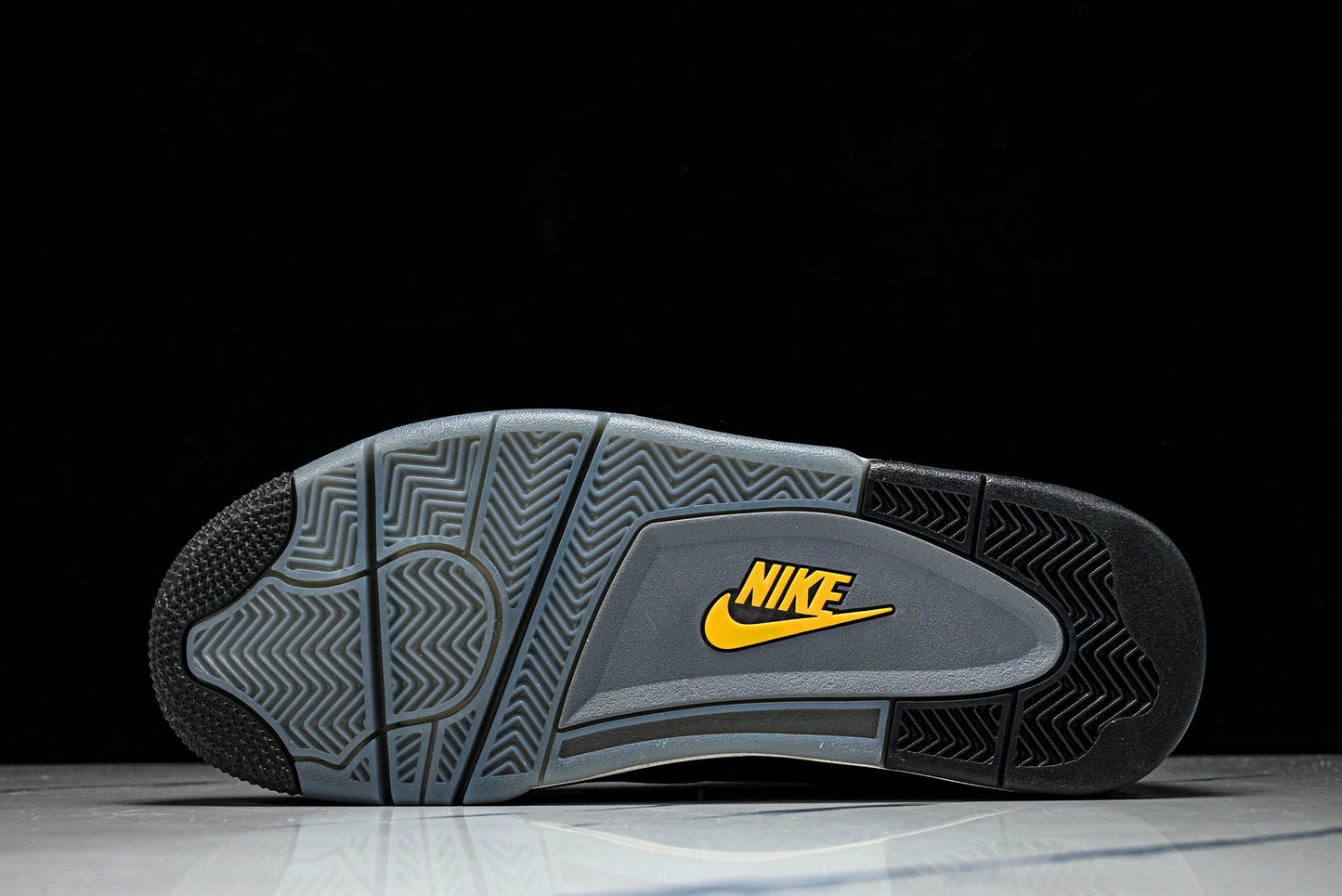 AJ4 Retro 'Lakers'