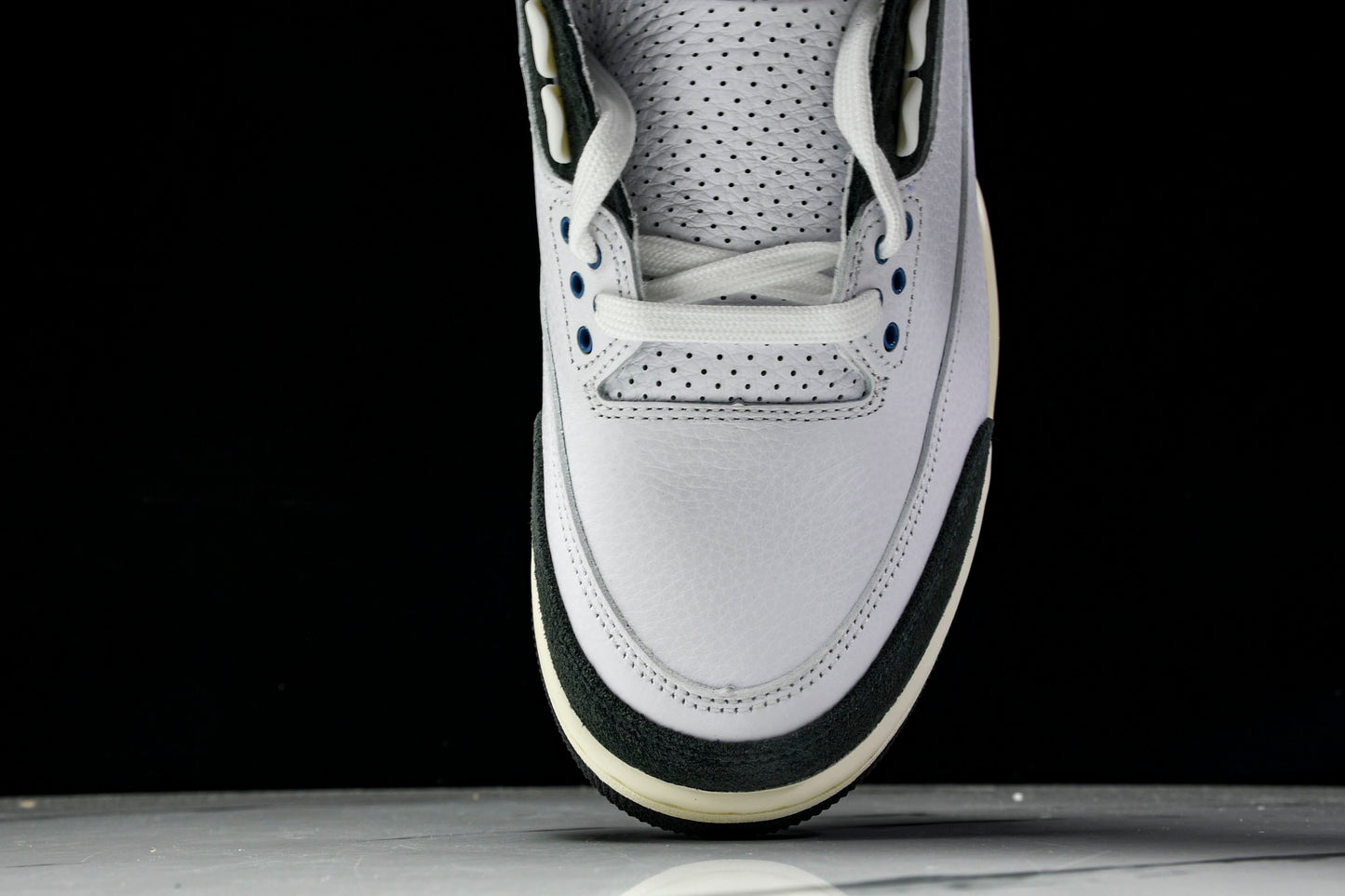 AJ3 Retro OG x A Ma Maniere 'Diffused Blue'