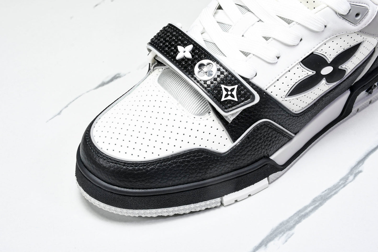 Louis Vuittоп Trainer Low Velcro Strap 'Perforated Black'