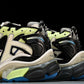 Runner 'Green Blue Grey Black'