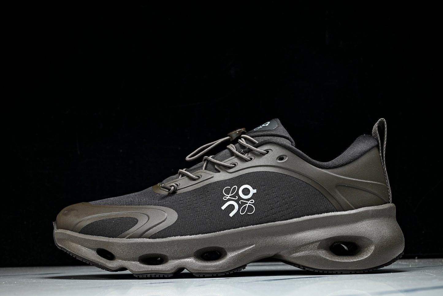 LOEWE × ON Cloudsolo 'Dark Brown Black'