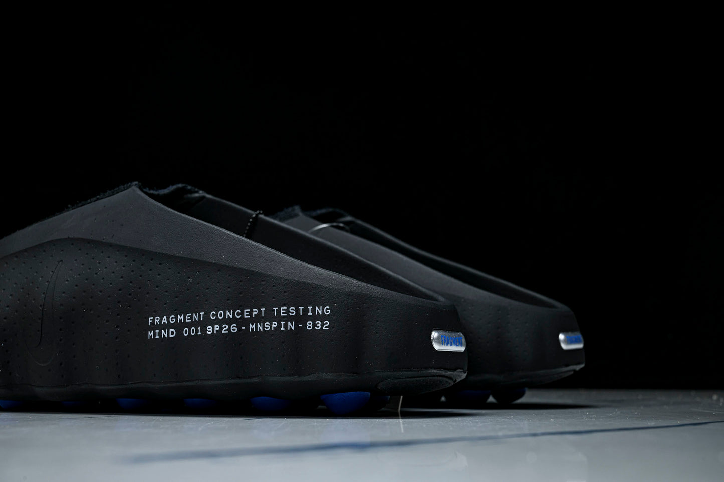 Fragment x Mind 001 Slide 'Black'