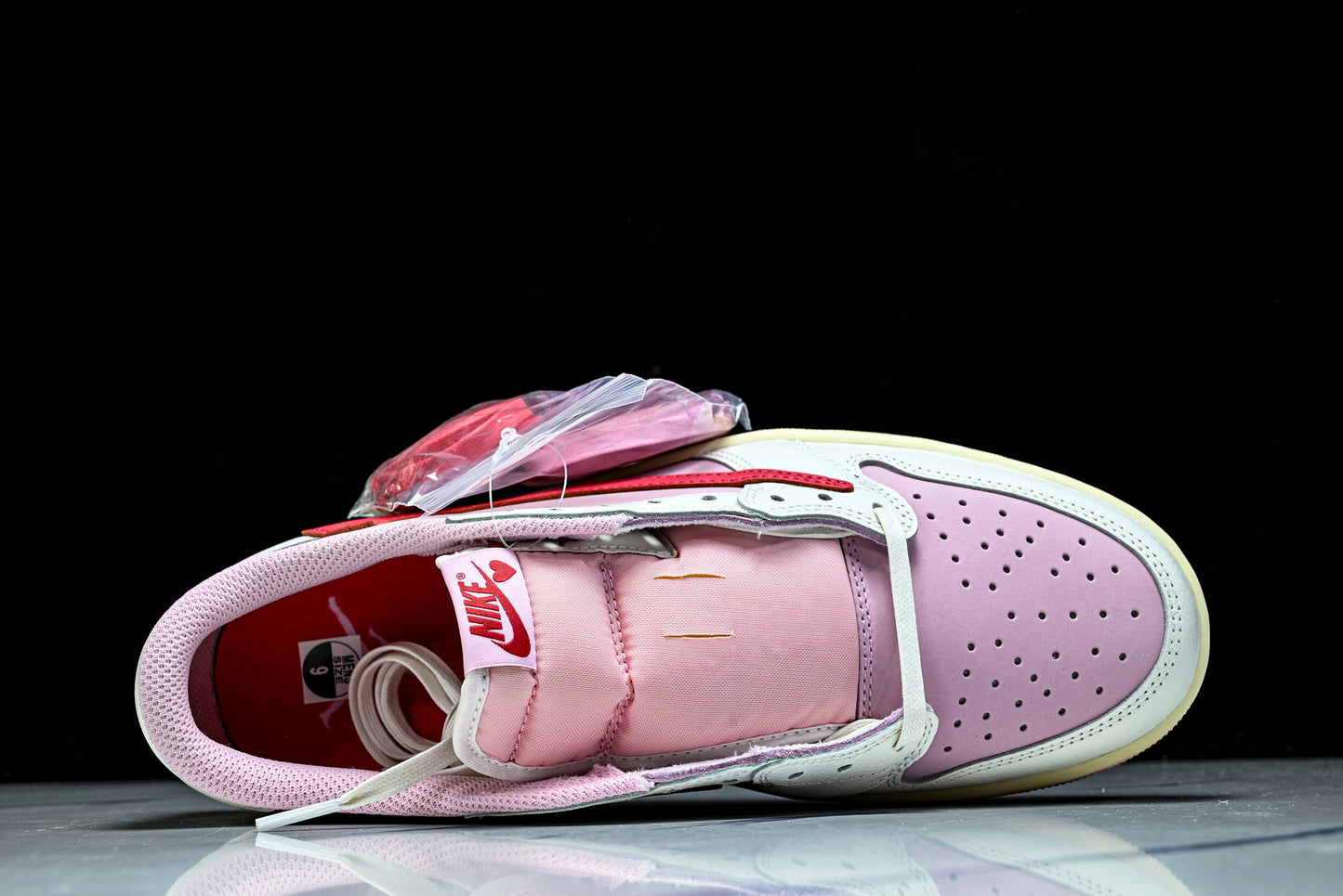 Travis Scott AJ1 Retro Low OG 'Tropical Pink'
