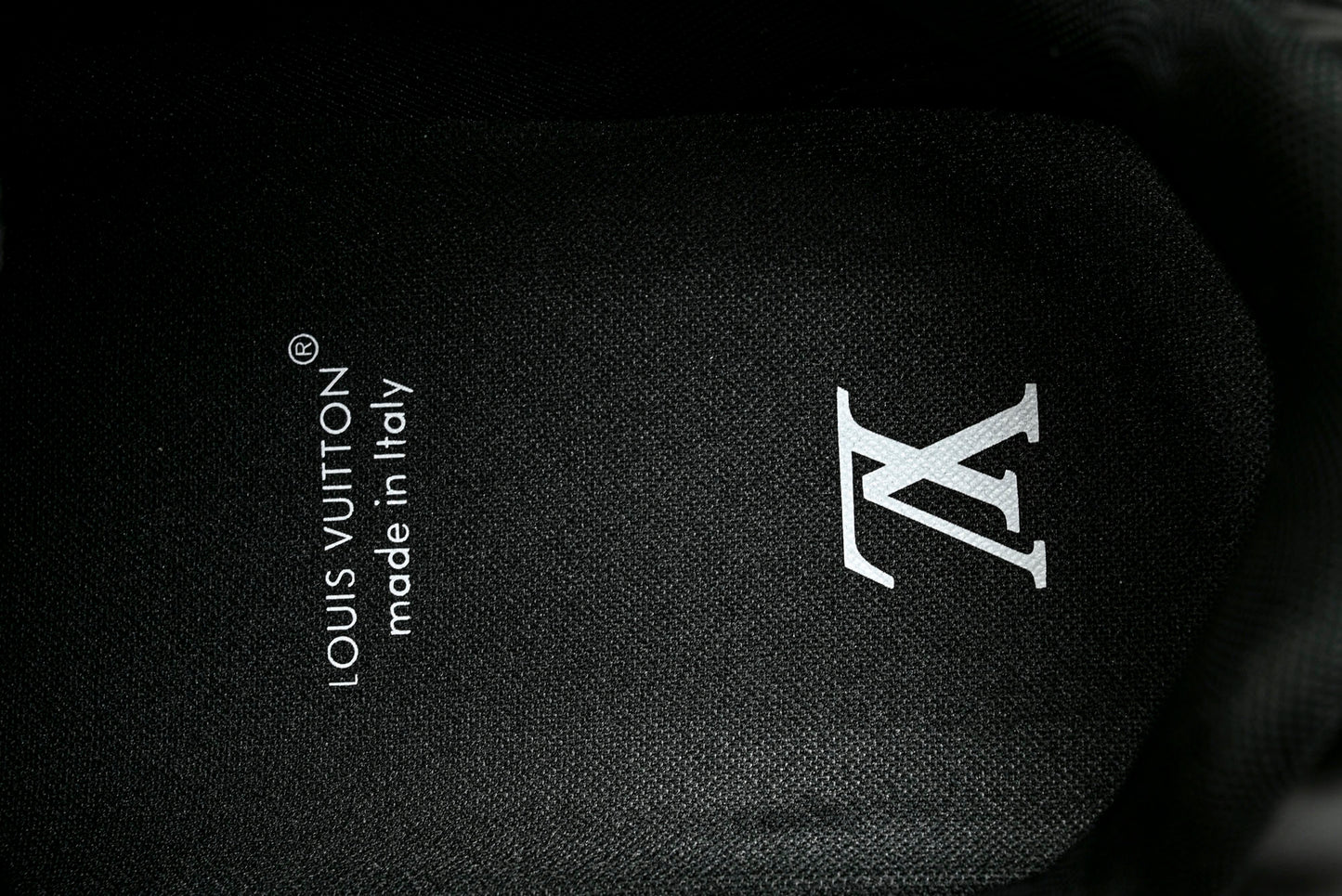 Louis Vuittоп Buttersoft 'Black'
