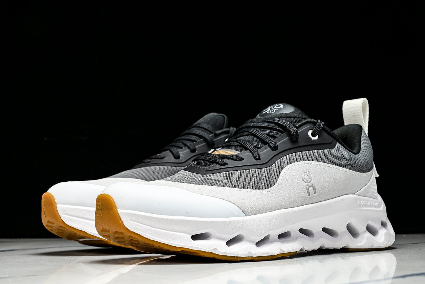 LOEWE × ON Cloudtilt 2.0 'Black White'