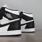 AJ1 Retro High Black White (2014)