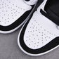 AJ1 Retro Mid ‘Tuxedo’