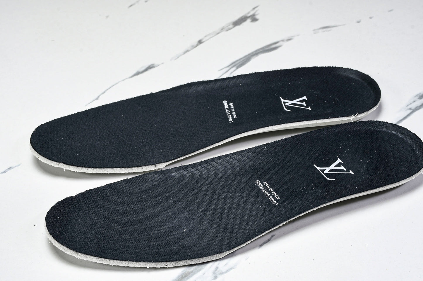 Louis Vuittоп Runner Tatic Sneaker 'Black White'