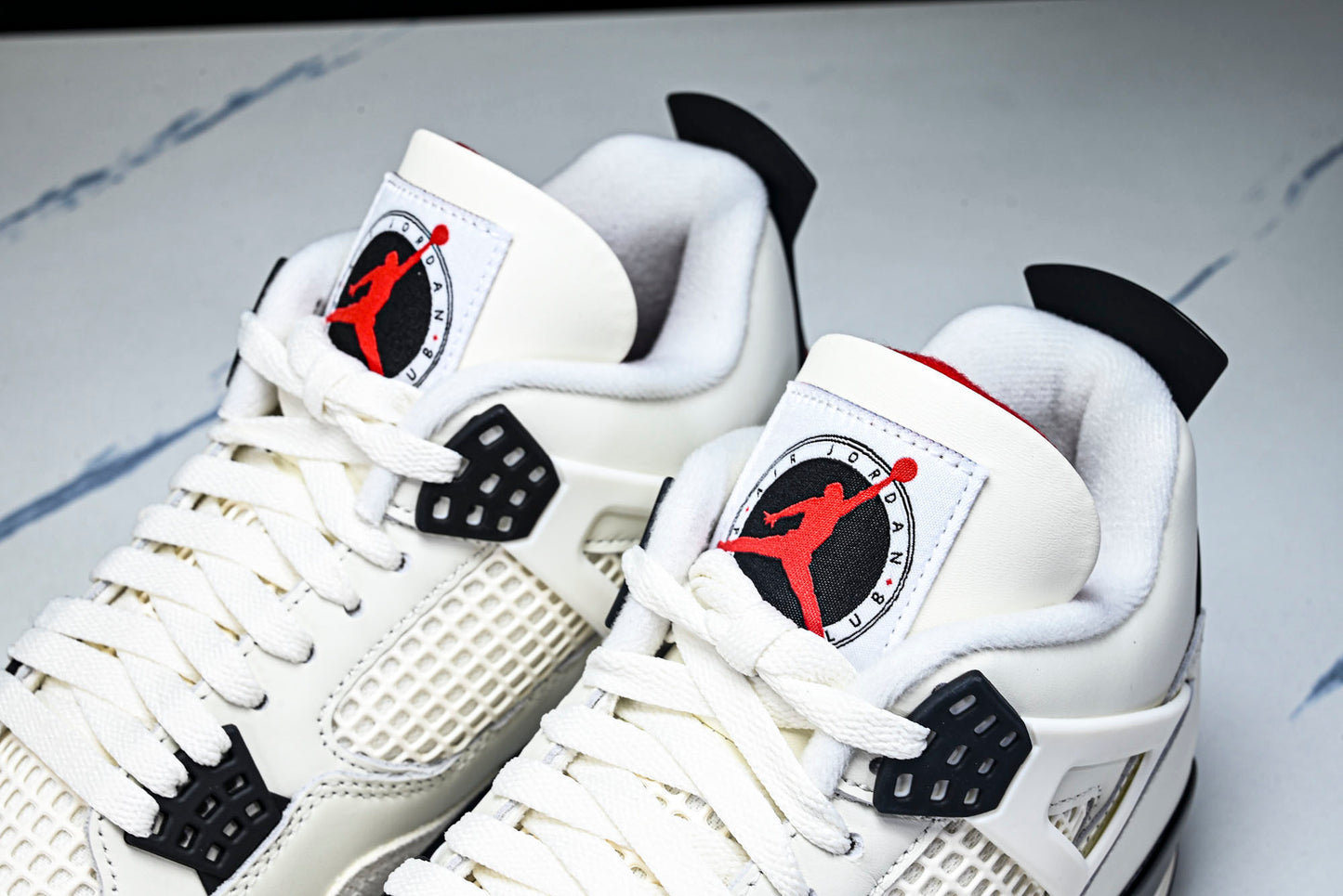 AJ4 Retro OG 'Flight Club'