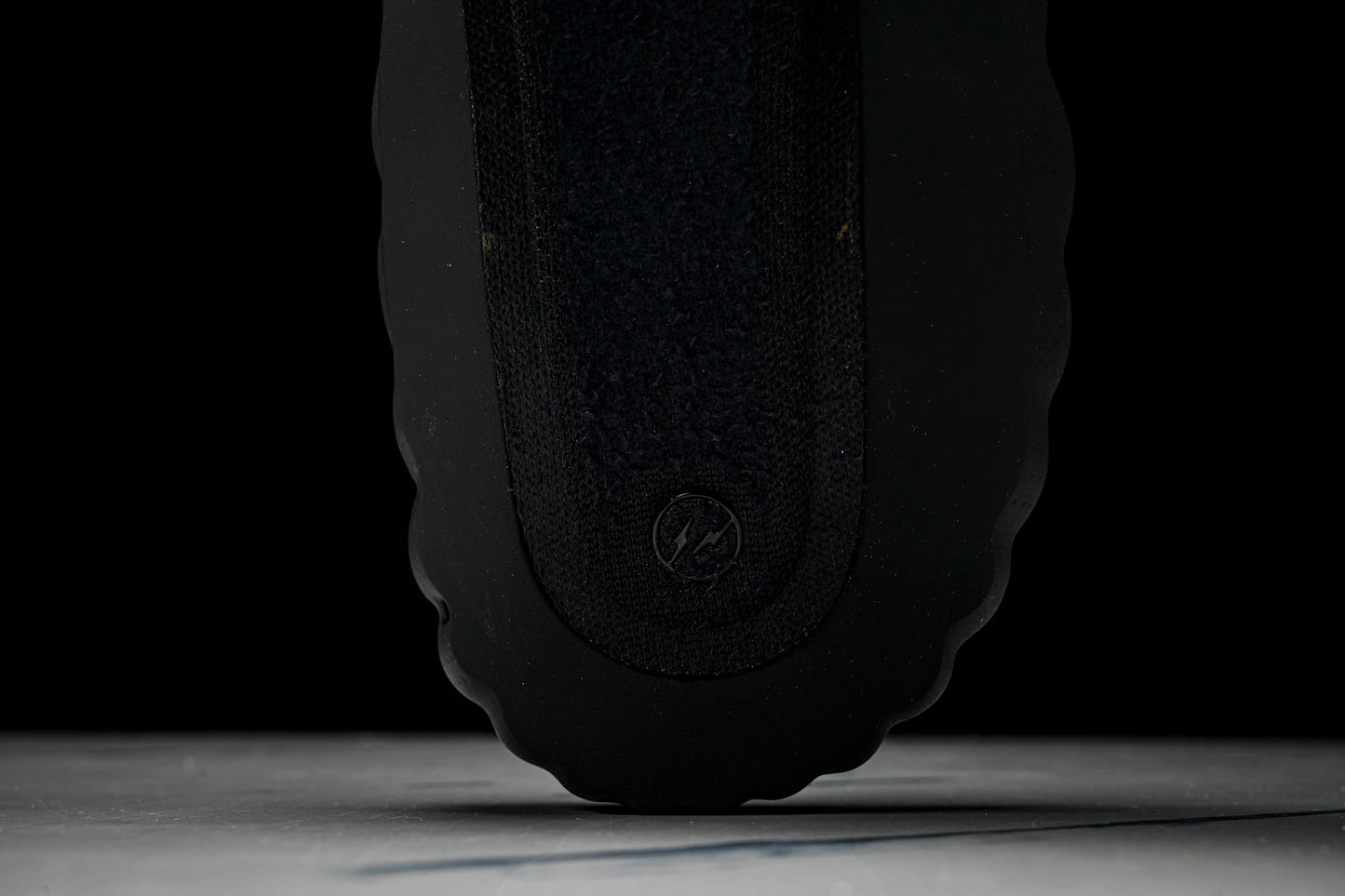 Fragment x Mind 001 Slide 'Black'