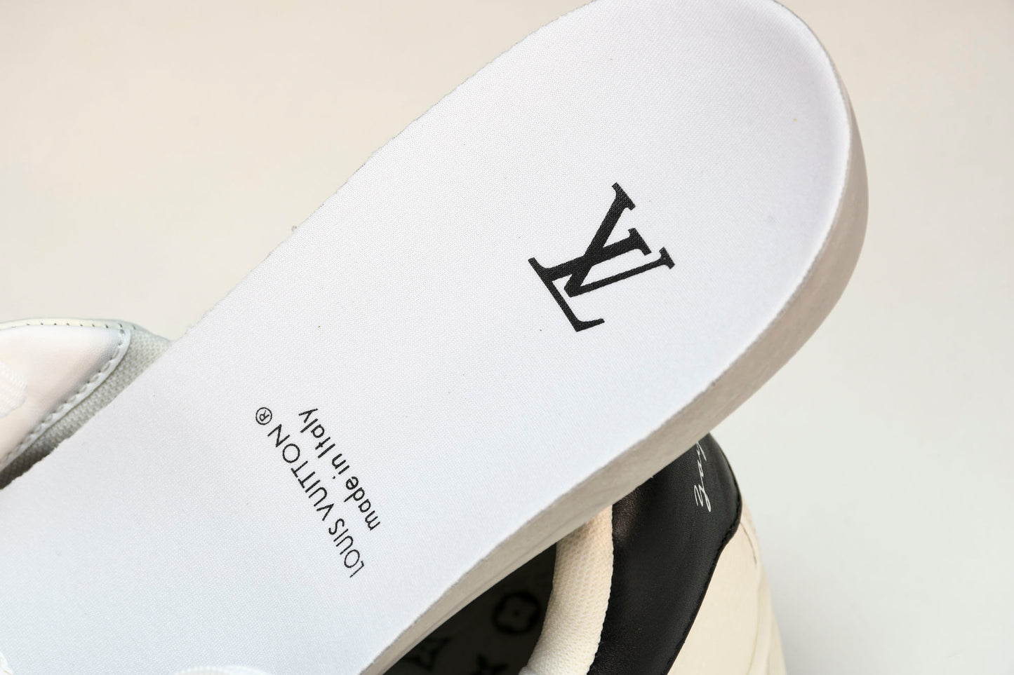 Louis Vuittоп Trainer Low by Yayoi Kusama 'Black'