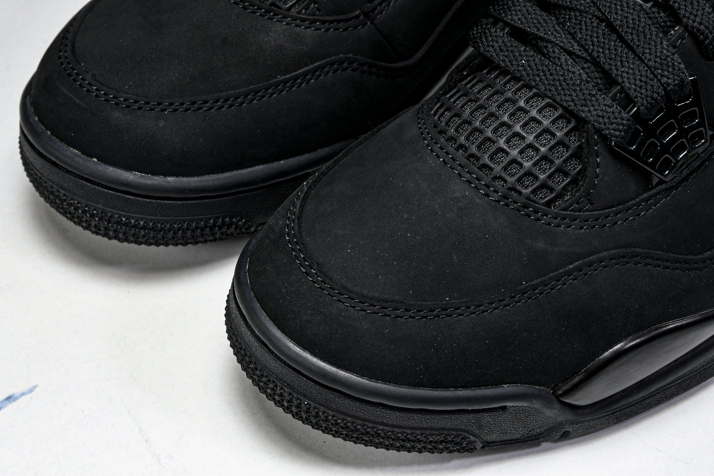 AJ4 Retro 'Black Cat' (2025)