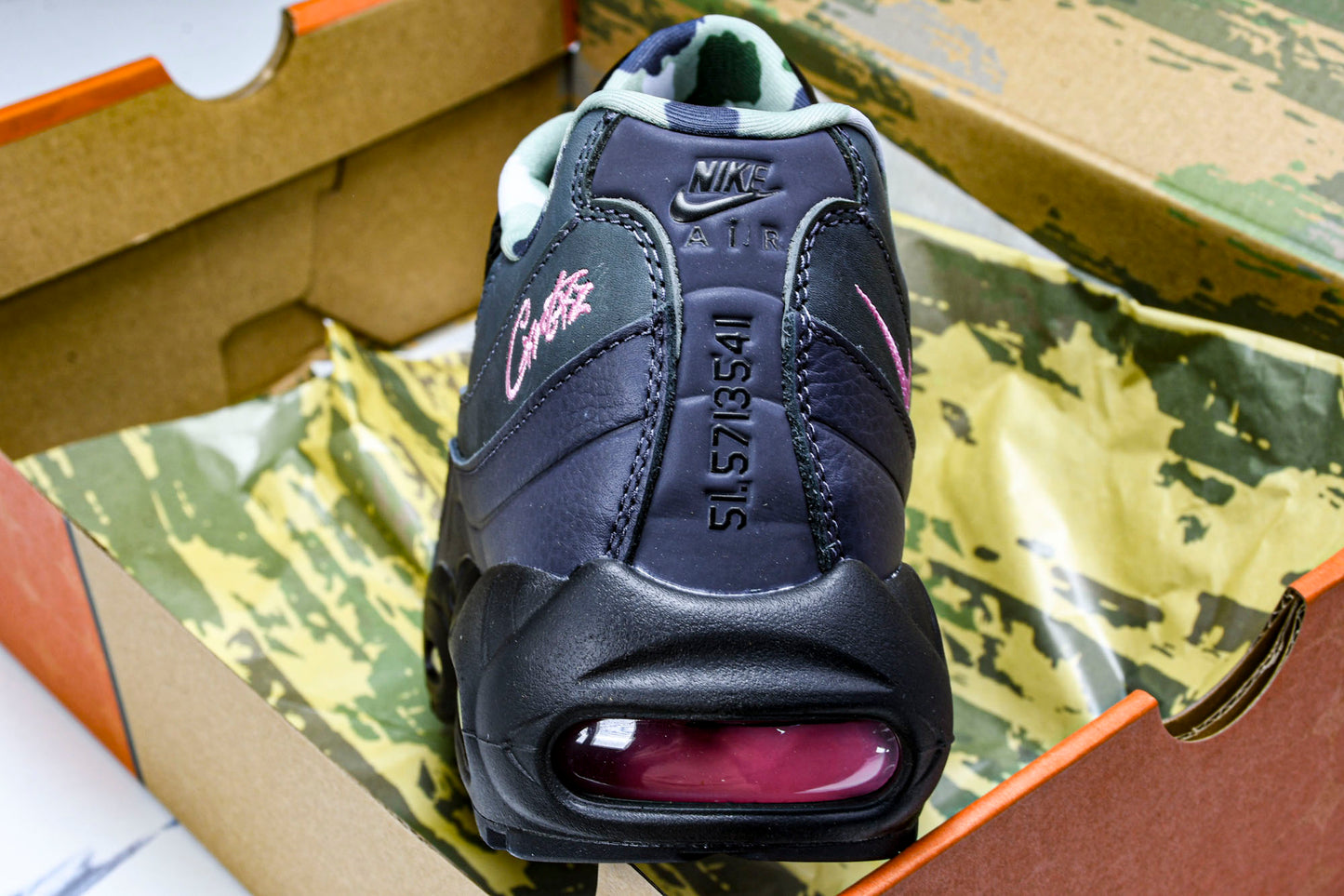 Corteiz x AM95 'Pink Beam'