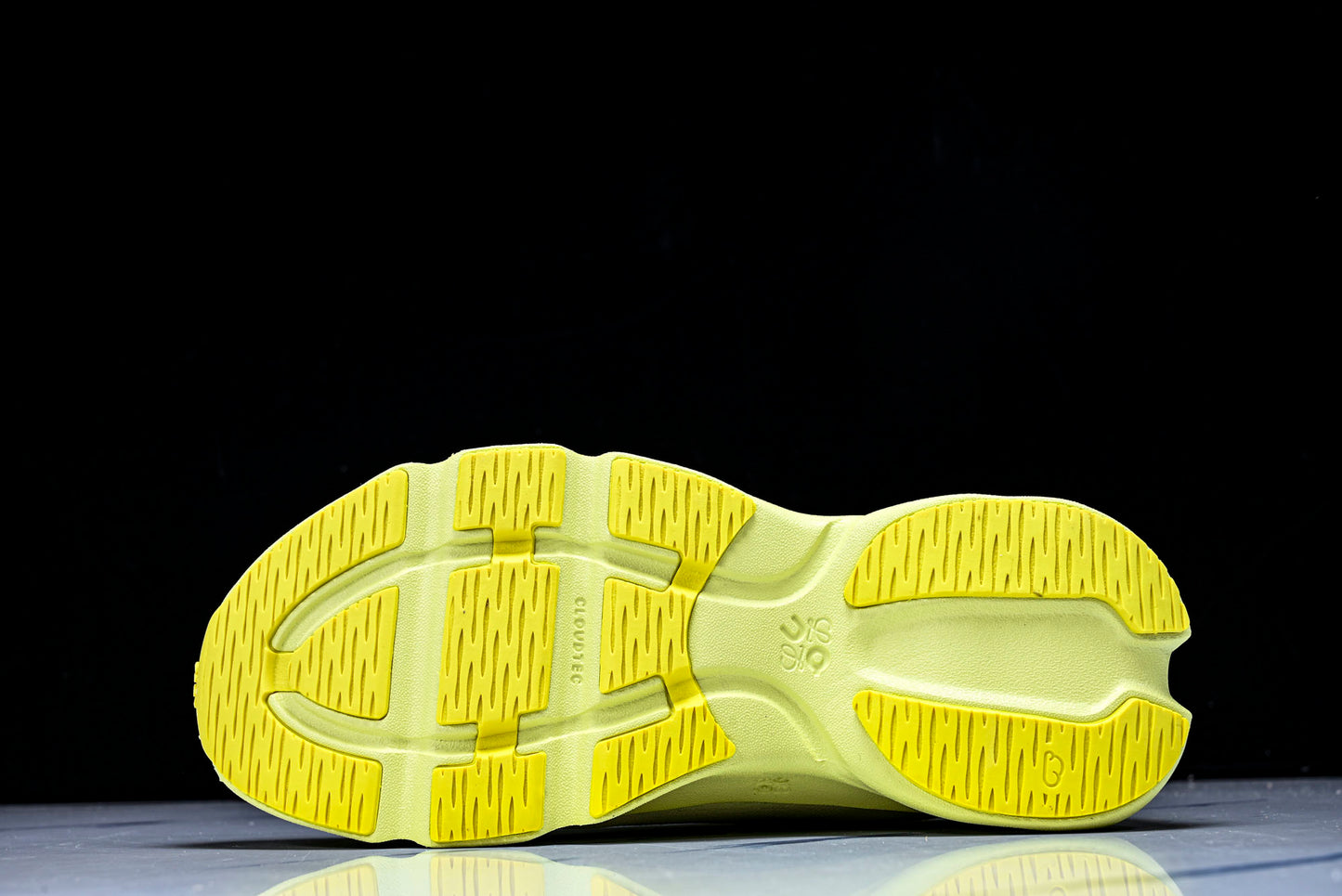 LOEWE × ON Cloudsolo 'Lime Green'