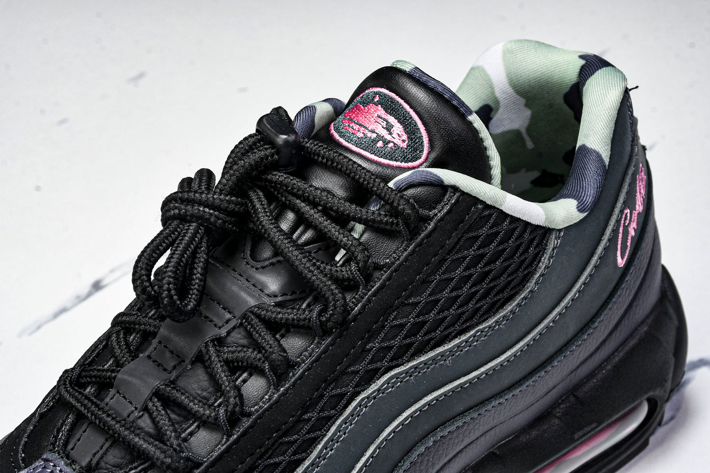 Corteiz x AM95 'Pink Beam'