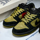 SB Dnk Low x Supreme 94 Camper Green
