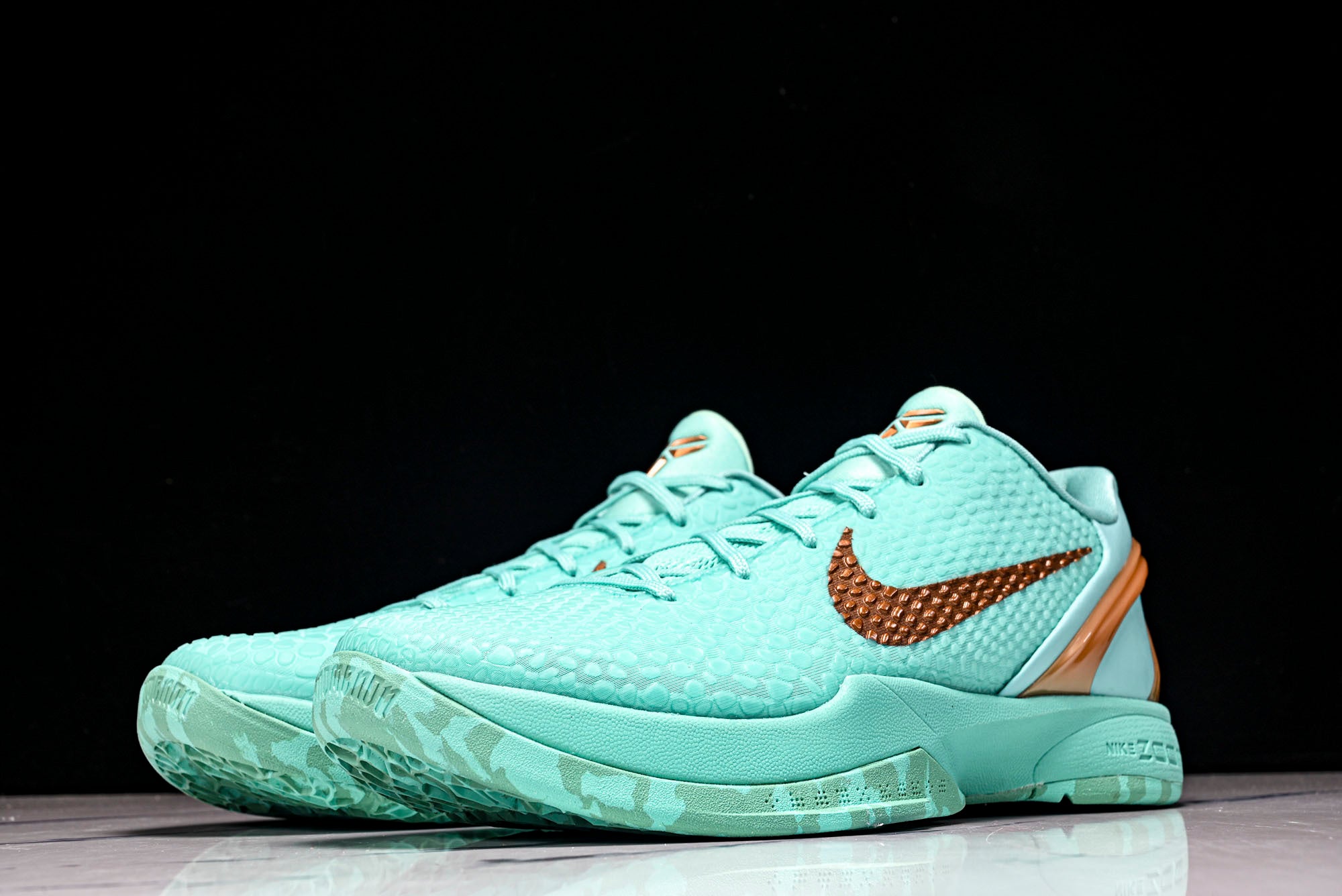 Kobe 6 Protro x Jalen Brunson 'Statue of Liberty'