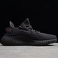 Yzy Boost 350 v2 Black Non-Reflective
